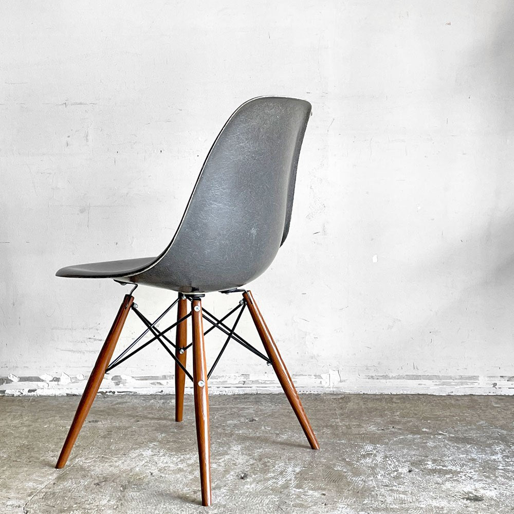 ハーマンミラー Herman Miller サイドシェルチェア セカンド 2nd FRP エレファントハイドグレー ドゥエルレッグ C&Rイームズ ミッドセンチュリー ■