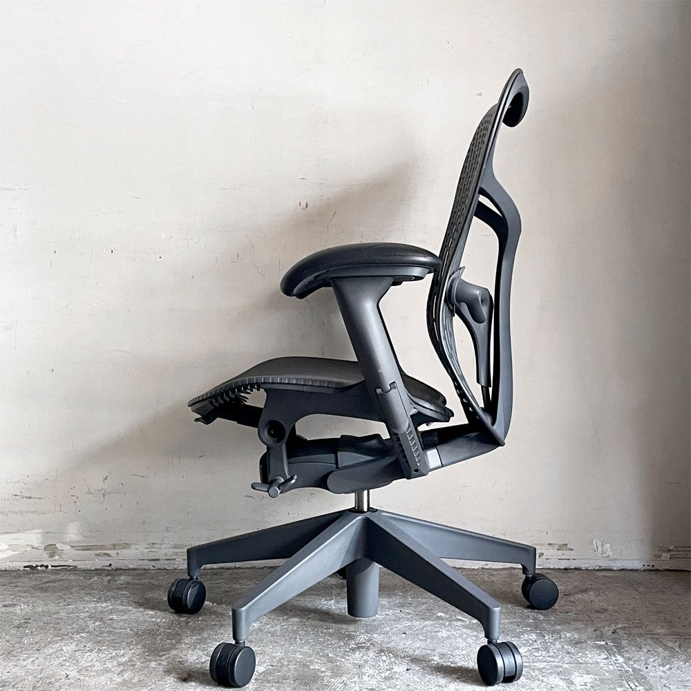 ハーマンミラー Herman Miller ミラ2チェア Mirra2 オフィスチェア デスクチェア ブラック×グラファイトカラー メッシュシート スタジオ7.5 ■