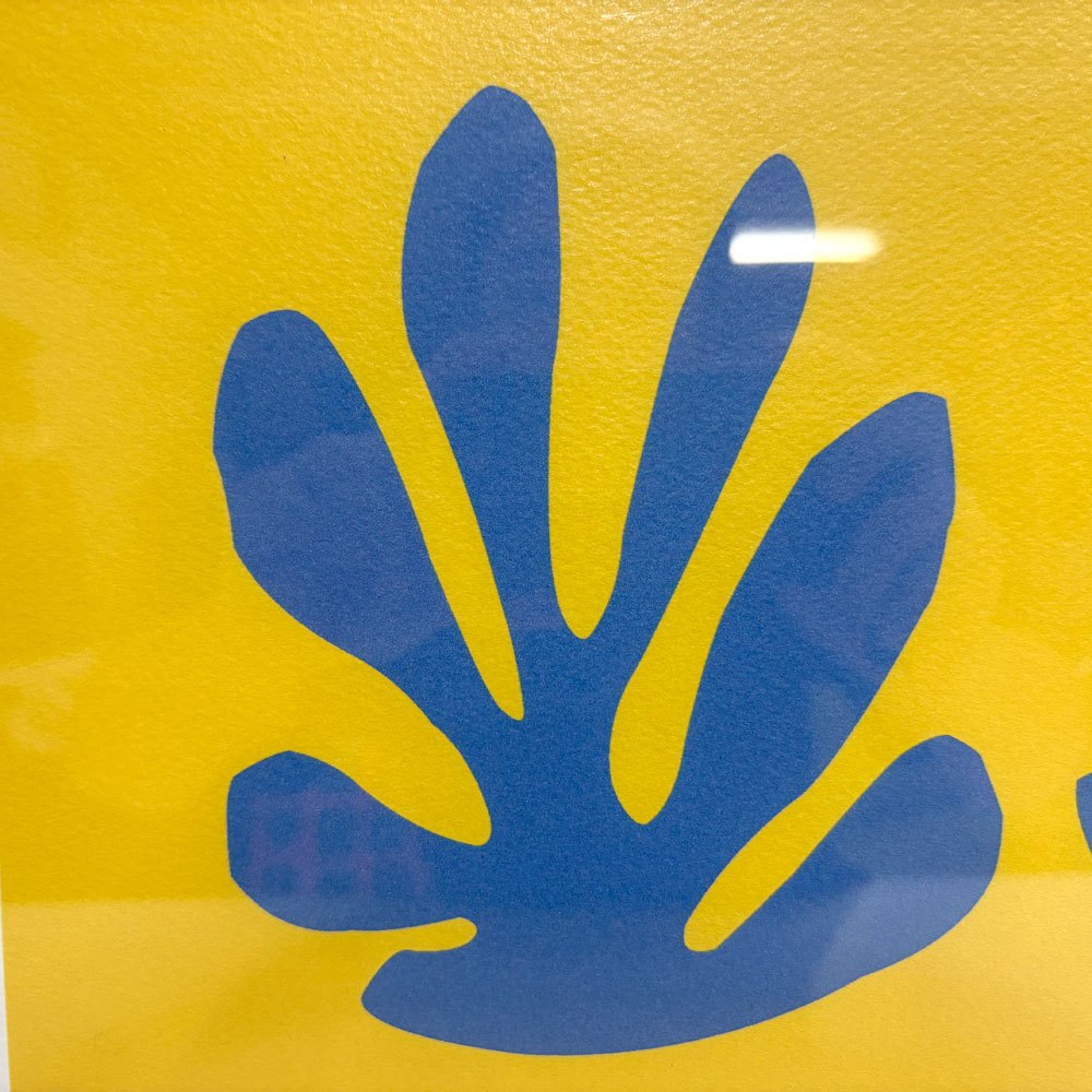 イデー IDEE アンリ マティス Henri Matisse  青いシートと黄色い背景 シルクスクリーン アートポスター W72×H52cm 額装品 ●