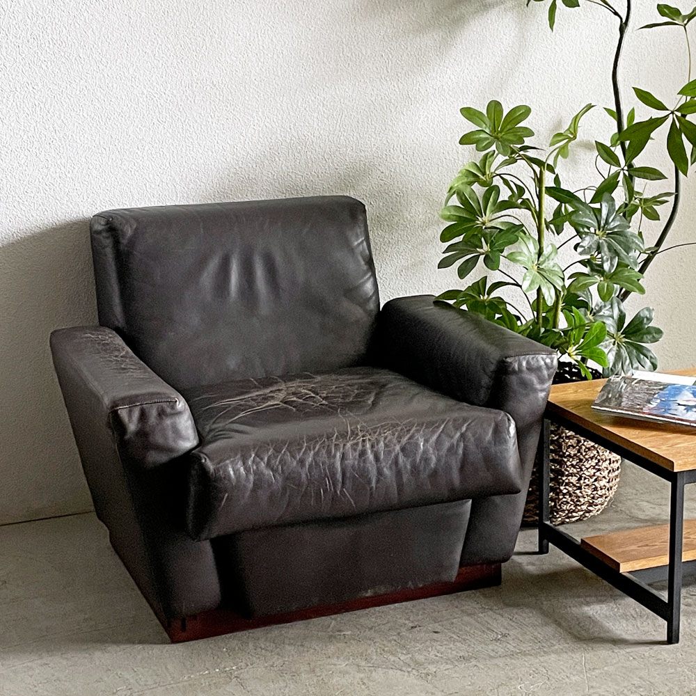 Cassina カッシーナ 622 IMPERIAL TOKYO インペリアルトーキョー 1人掛けソファ 1PSOFA 本革 帝国ホテル フランク・ロイド・ライト 廃番 A 〓
