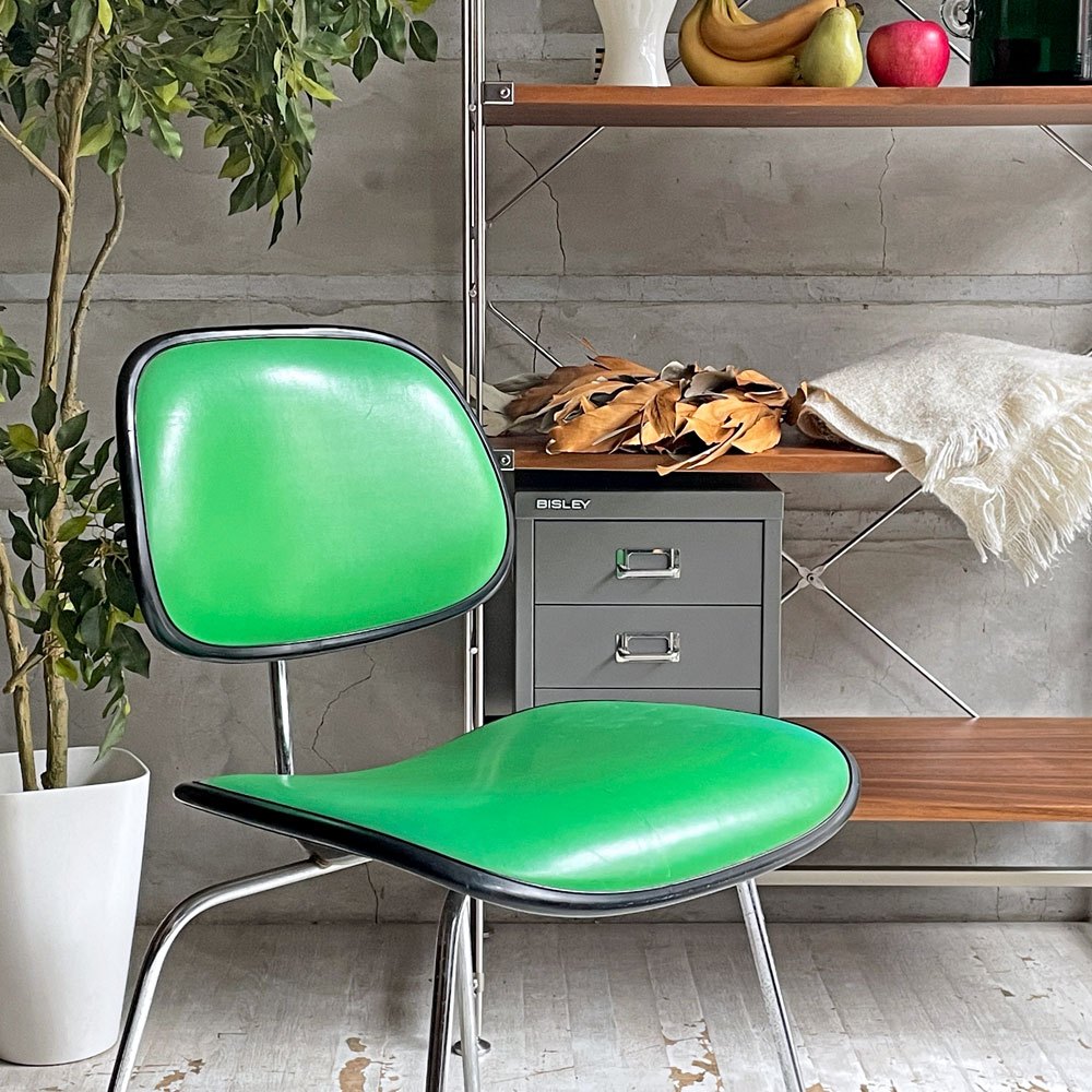 ハーマンミラー Herman Miller ツーピースプラスチックチェア Two Piece Plastic Chair DCM グリーン ブラック PVCレザー ビンテージ イームズ 希少 ♪