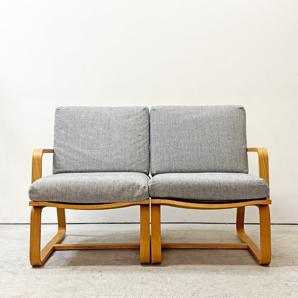 無印良品 MUJI リビングでもダイニングでもつかえるソファチェア 片アームソファ セット 2シーターソファ オーク材 グレー系 ファブリック カバーリング セパレート  ●
