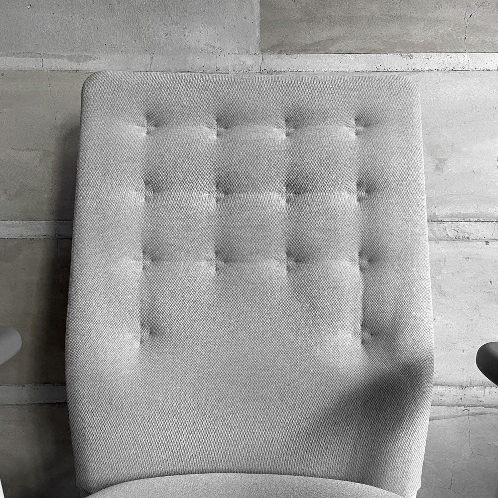 ヴィトラ vitra IDトリム ID Trim オフィスチェア デスクチェア ハイバック ライトグレー系 2Dアームレスト アントニオ・チッテリオ 参考定価￥209,000- ♪