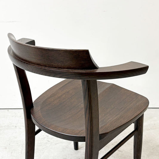 柏木工 KASHIWA ソフィー Sophie ダイニングチェア オーク無垢材 ハーフアーム ダークブラウン 飛騨家具 B ●