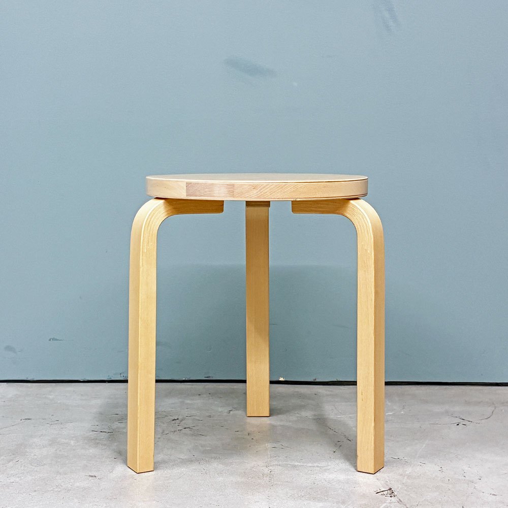 アルテック Artek スツール60 Stool60 バーチ材 ナチュラルラッカー 3本脚 アルヴァ・アアルト フィンランド 北欧 talo購入品 ◎