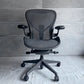 ハーマンミラー Herman Miller アーロンチェア リマスタード フル装備 Cサイズ デスクチェア オフィスチェア グラファイトベース ポスチャーフィットSL ヘッドレスト付き ♪