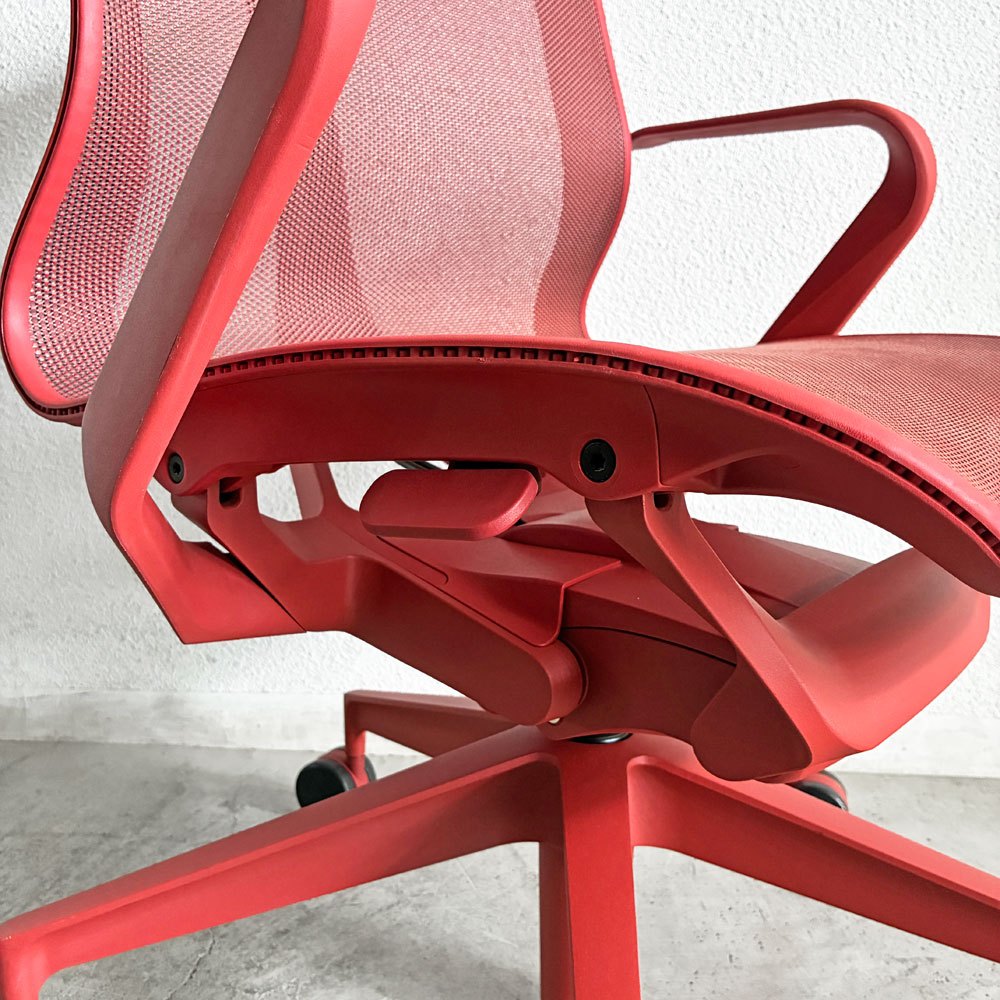 ハーマンミラー Herman Miller コズムチェア Cosm Chair デスクチェア オフィスチェア キャニオン ローバック 固定アーム キャスター スタジオ7.5 定価￥247,500- 〓