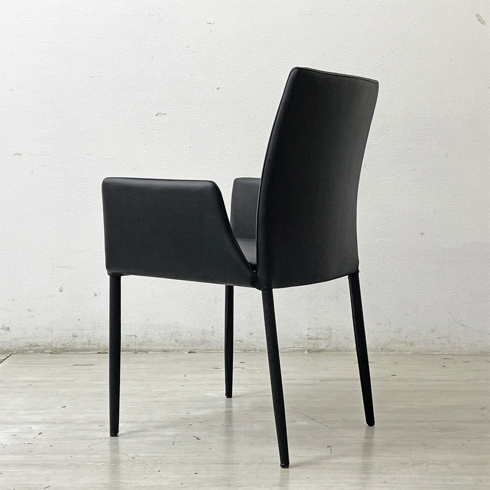 アビタスタイル AbitaStyle アマンダ Amanda アームチェア ダイニングチェア リサイクルレザー モダンデザイン B ●