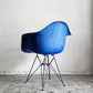 ハーマンミラー Herman Miller アームシェルチェア 現行FRP製 ウルトラマリンブルー エッフェルベース C&R イームズ ミッドセンチュリー ■