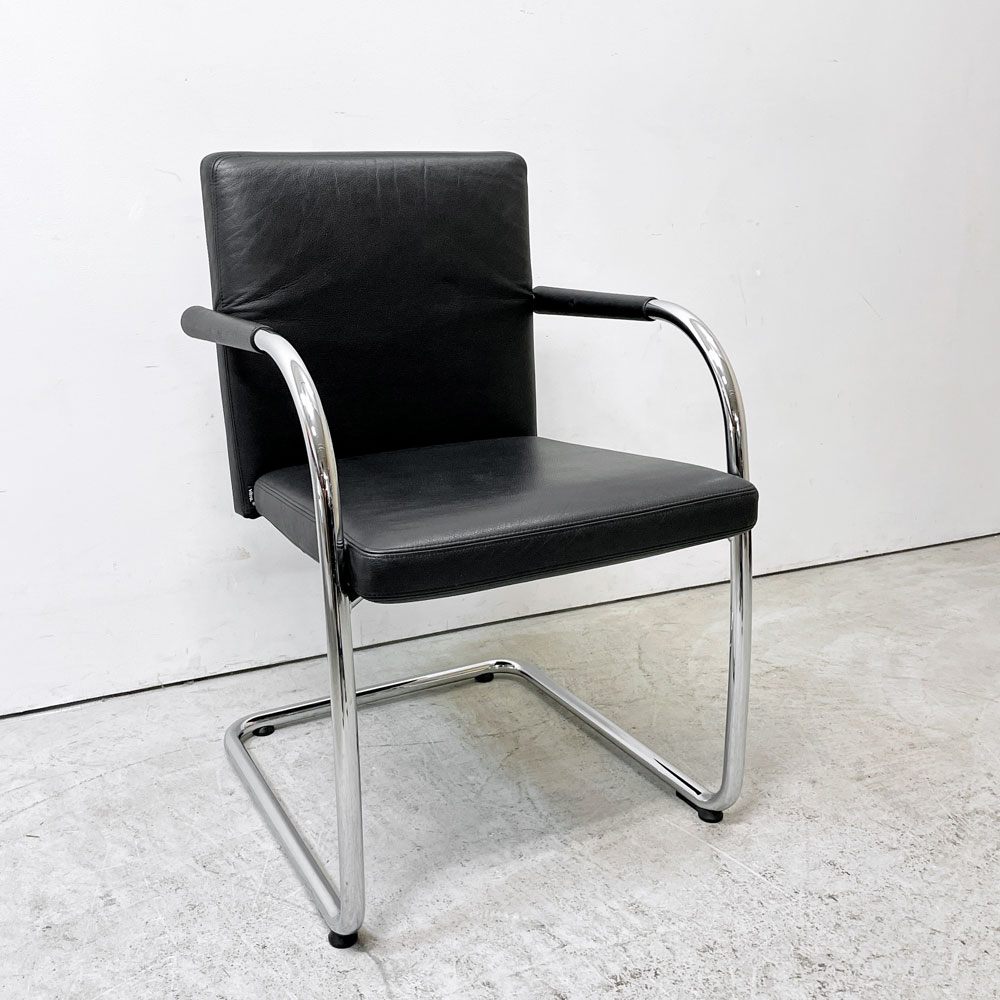 ヴィトラ vitra ビザソフト Visasoft アームチェア ミーティングチェア カンティレバー 本革 アントニオ・チッテリオ モダンデザイン A ●