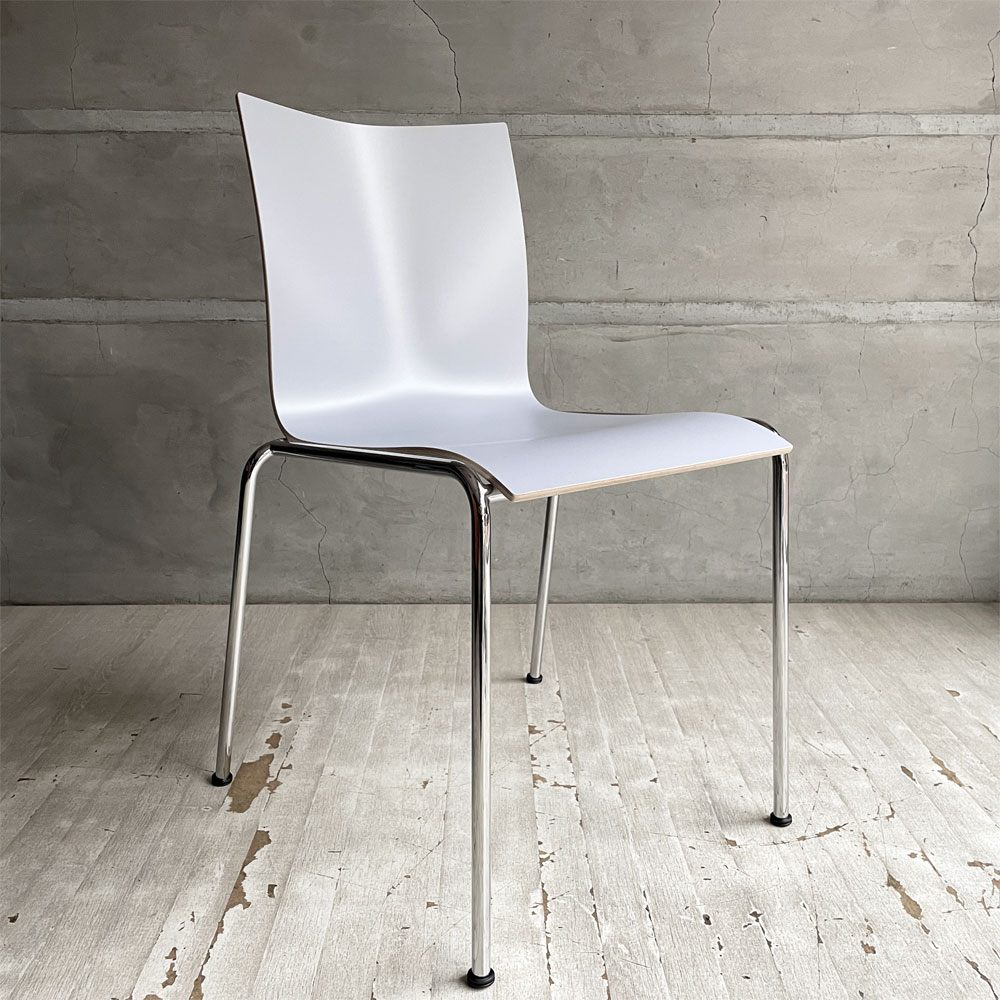 エンゲルブレヒト Engelbrechts チャリックチェア CHAIRIK Chair 101 ダイニングチェア スタッキング 4本脚 ライトグレー プライウッド スチール デンマーク 未使用品 定価63,800円 ♪