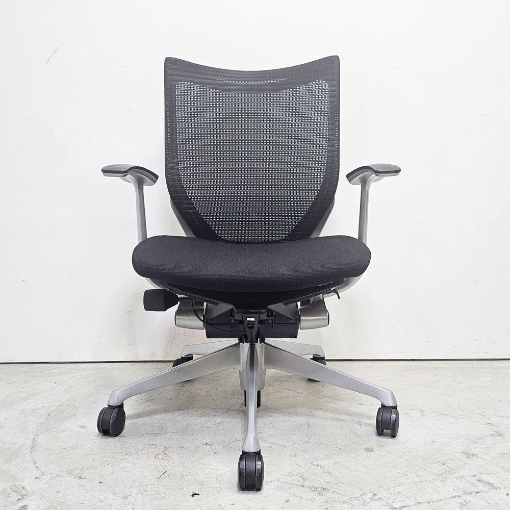 オカムラ OKAMURA バロンチェア Baron ローバック デスクチェア リクライニング機能 前後スライド デザインアーム ブラックカラー ジョルジェット・ジウジアーロ ●