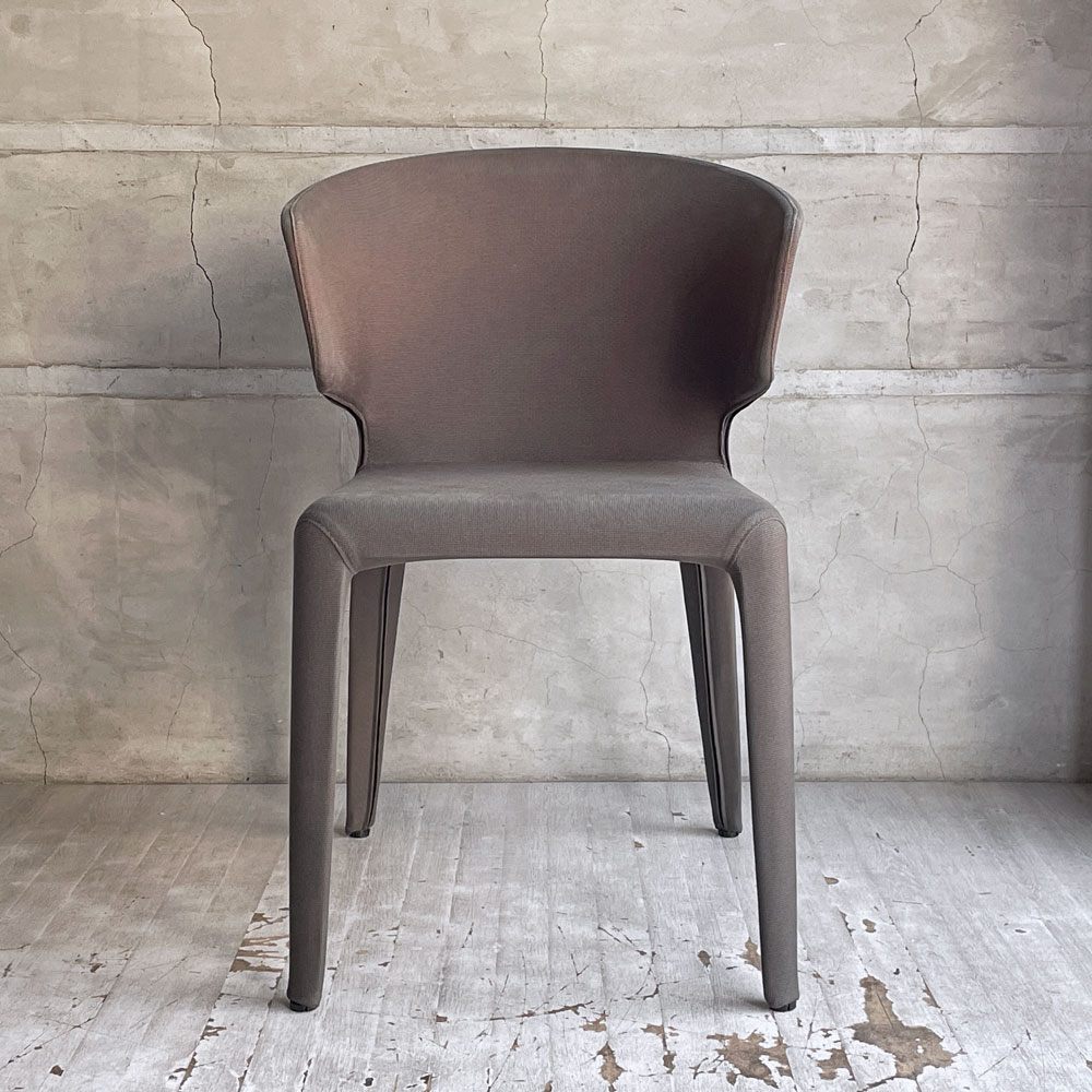 カッシーナ Cassina オラ 367 HOLA アームチェア ファブリック ハンス・ウェッツスタイン 参考定価￥228,000- 現状品 A ♪