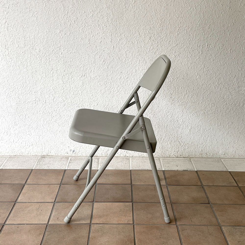 チューブラースチール フォールディングチェア TUBULAR STEEL FOLDING CHAIR 折りたたみ椅子 グレー アメリカ インダストリアル PFS取扱 B ◇