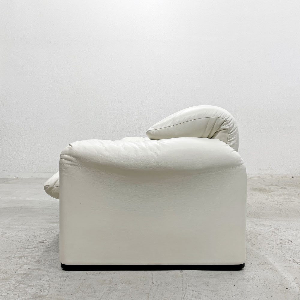 カッシーナイクスシー Cassina ixc 675-3P マラルンガ MARALUNGA 3Pソファ 3人掛け 本革 ヴィコ・マジストレッティ 定価￥2,420,000- 〓