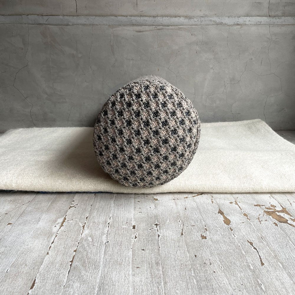 ガン GAN ガーデンレイヤーズ Garden Layers スモールロール Small Roll クッション カバーリング スペイン パトリシア・ウルキオラ ♪