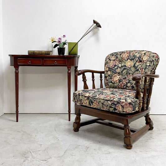 カリモク karimoku コロニアル COLONIAL 1Pソファ パーソナルチェア アームチェア ブナ材 ファブリック スポーク アメリカンクラシックスタイル ●