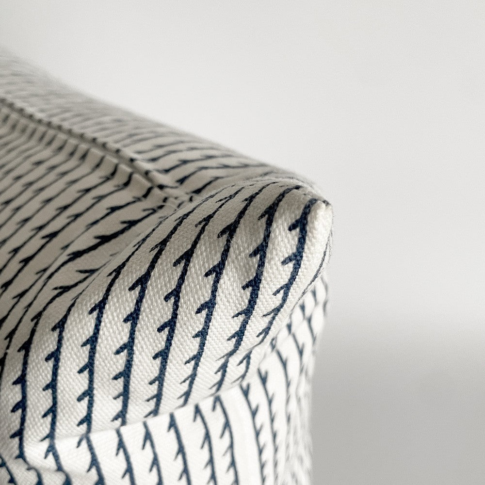 アルテック artek リヴィ クッションカバー RIVI Cushion Cover ホワイト × ブルー インナークッション付 W40×D40 北欧雑貨 デンマーク ■
