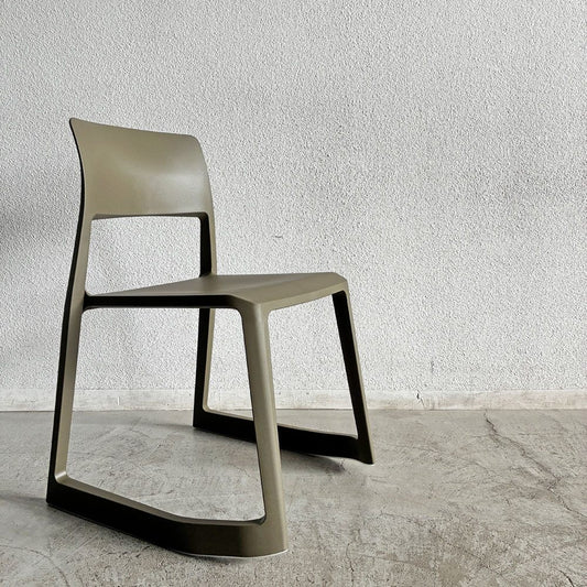 ヴィトラ Vitra ティプトン Tip Ton ワークチェア ダイニングチェア デスクチェア オリーブ スタッキング チルト機能 現行定価￥47,300- 未使用保管品 C 〓