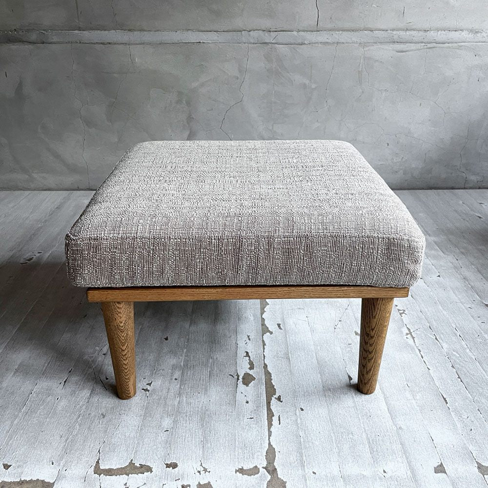 モモナチュラル Momo Natural デイオットマン DAY OTTOMAN Sサイズ オーク材 ファブリック ベージュ系 カバーリング 参考定価￥31,000～ ♪