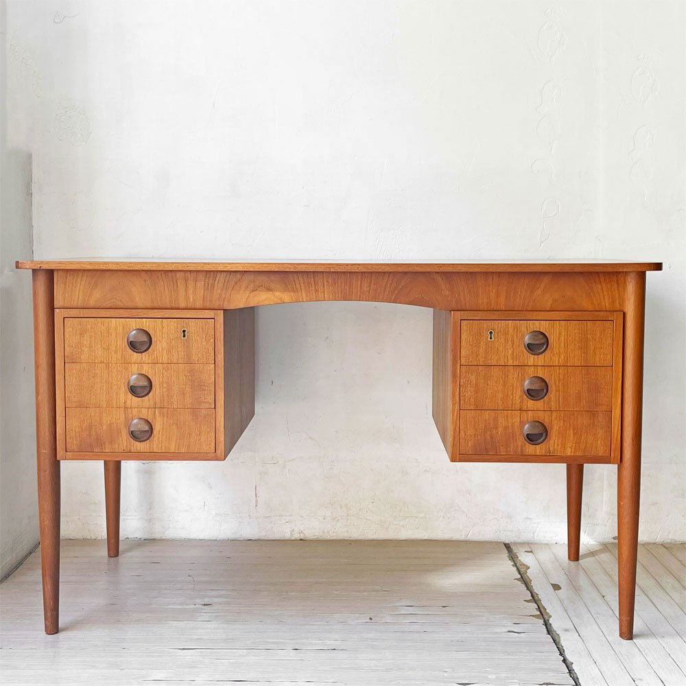 デンマークビンテージ Danish Vintage チーク材 6ドロワー 両袖デスク 6dr Teak Double sleeve desk 背面収納 北欧家具 ★