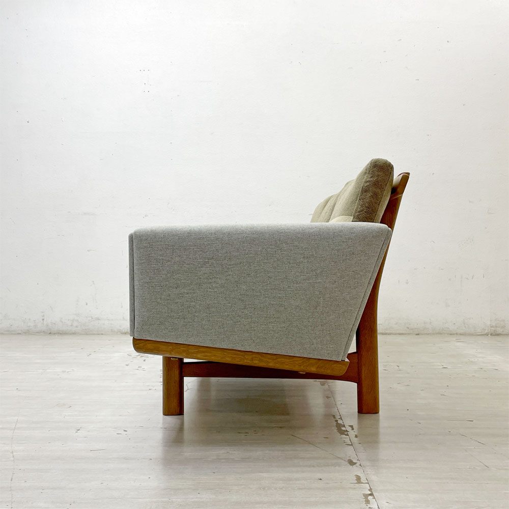 ゲタマ GETAMA GE236 3シーター ソファ ハンス・J・ウェグナー Hans J Wegner ファブリック マハラム社 モード生地 オーク無垢材 北欧 デンマーク ビンテージ ●