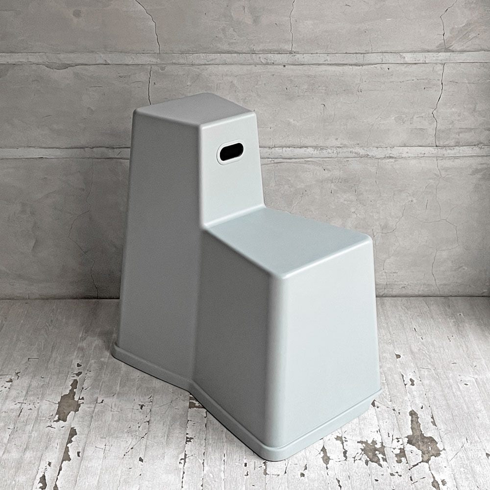 ヴィトラ vitra スツール ツール STOOL TOOL コンスタンチン・グルチッチ スタッキング ライトグレー スイス 定価48,400円 B ♪