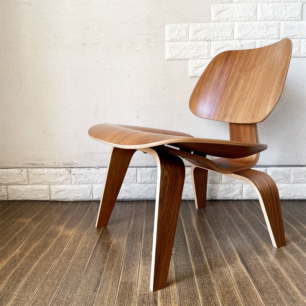 ハーマンミラー Herman Miller プライウッドラウンジチェア LCW ウッドレッグ ウォールナット C&R イームズ ミッドセンチュリー 定価￥218,900- ◎