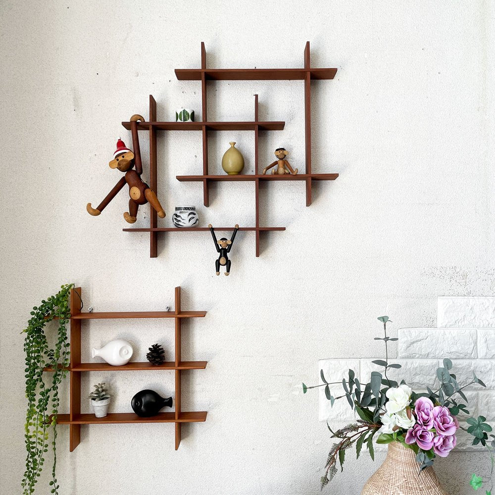スウェーデンビンテージ Swedish Vintage チーク材 ウォールクロスシェルフ ディスプレイラック 3段 39×39cm 壁掛け ミッドセンチュリー 北欧家具 A ◎