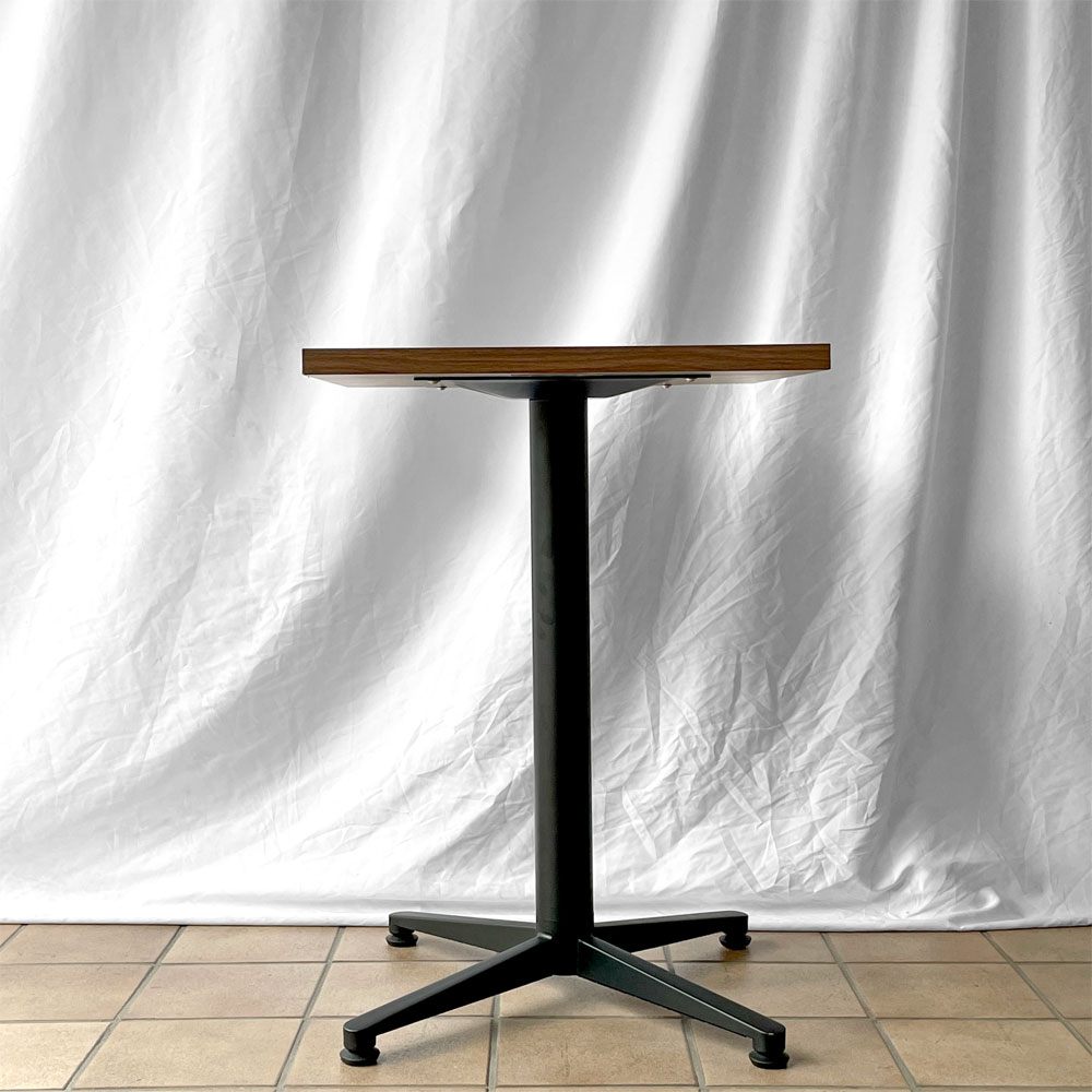 スモールカフェテーブル アイアンベース 木製天板 ウォールナットカラー W50×D50cm ◇