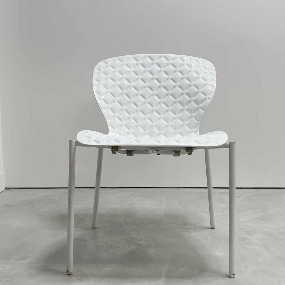 デパドヴァ De Padova ラベンハム LAVENHAM スタッキングチェア ホワイト パトリシア・ウルキオラ A ●