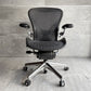 ハーマンミラー Herman Miller アーロンチェア タキシードメッシュ フル装備 Bサイズ ポスチャーフィット ポリッシュドアルミベース レザーアーム バナナクッション新品 ♪