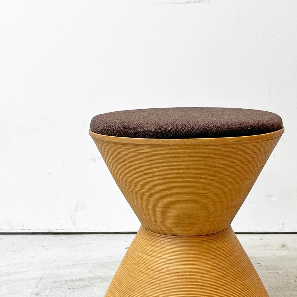 ブナコ BUNACO スツール IB-S124 ライトブラウン×チョコブラウン ブナ材 エントランス クラフト 和モダン 独自製法 定価 ¥60,500- ●