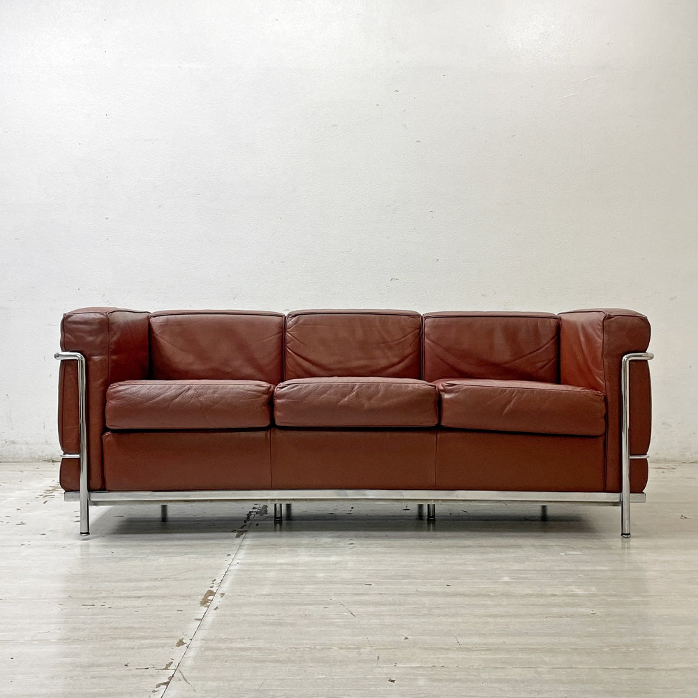 カッシーナ Cassina LC2 ソファ 3シーター ポリエステルパッディング仕様 グランフォール イ・マエストリ ル・コルビュジェ ブラウン系×クローム MoMA永久所蔵品 参考価格：220万相当 ●