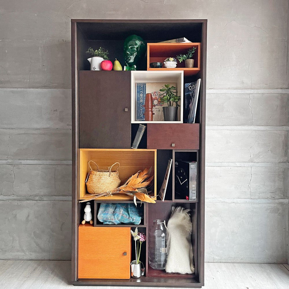 イデー IDEE コントゥールシェルフ CONTOUR SHELF シェルフ ダークブラウン ナラ材 真鍮 戸棚2枚 抽斗1杯  壁面収納 参考定価￥399,000- 廃番♪