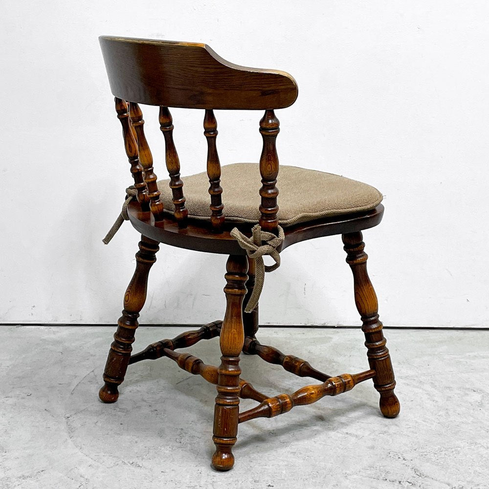 三越家具 ブルージュ Brugge カントリーハウス ダイニングチェア キャプテンチェア スポークバック ウィンザーチェア シートパッド付 カントリースタイル A ●