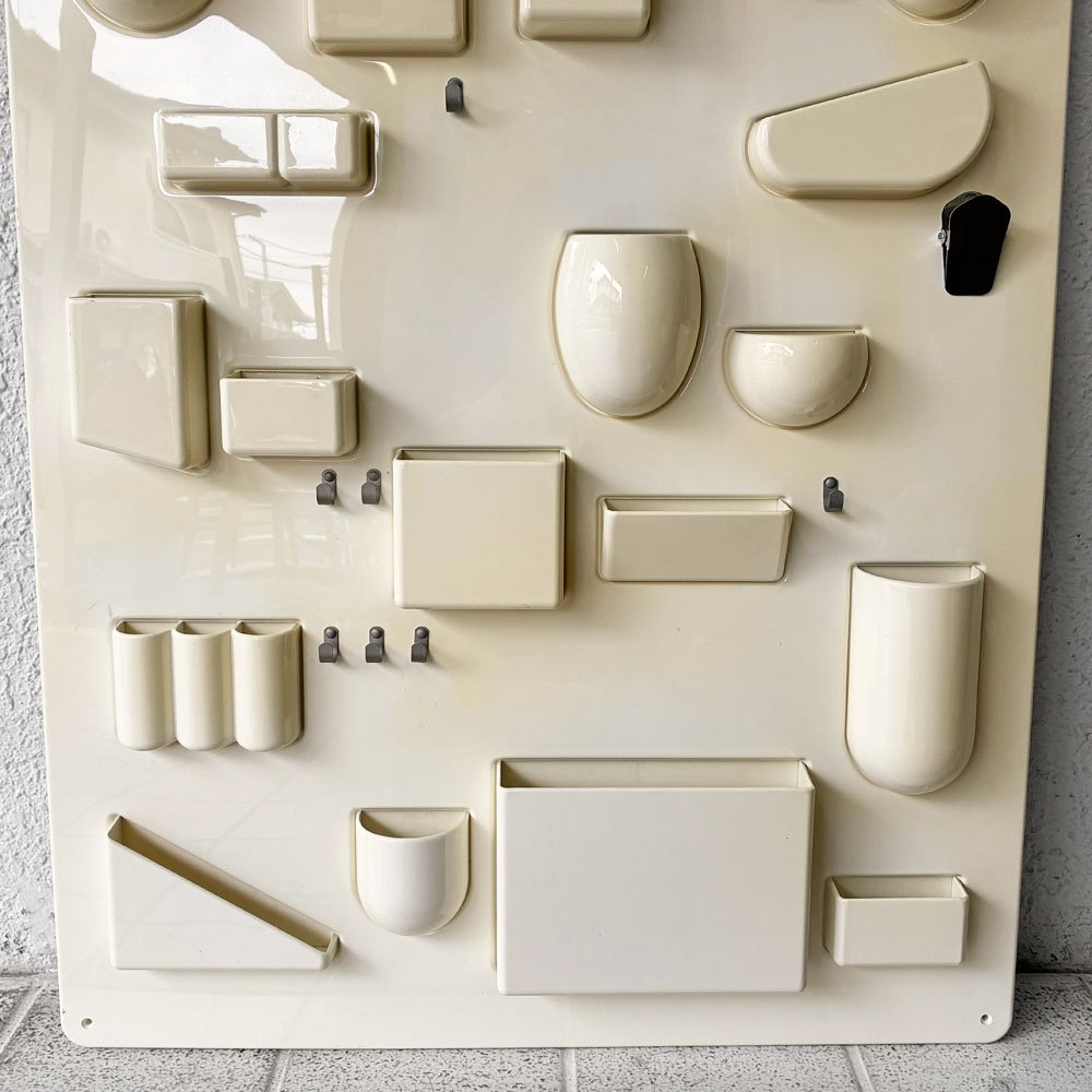 ヴィトラ vitra ウーテンシロ1 Uten.Silo 1 ホワイト 壁掛け収納 ウォールシェルフ インゴ・マウラー & ドロシー・ベッカー ミッドセンチュリー スペースエイジ ◇