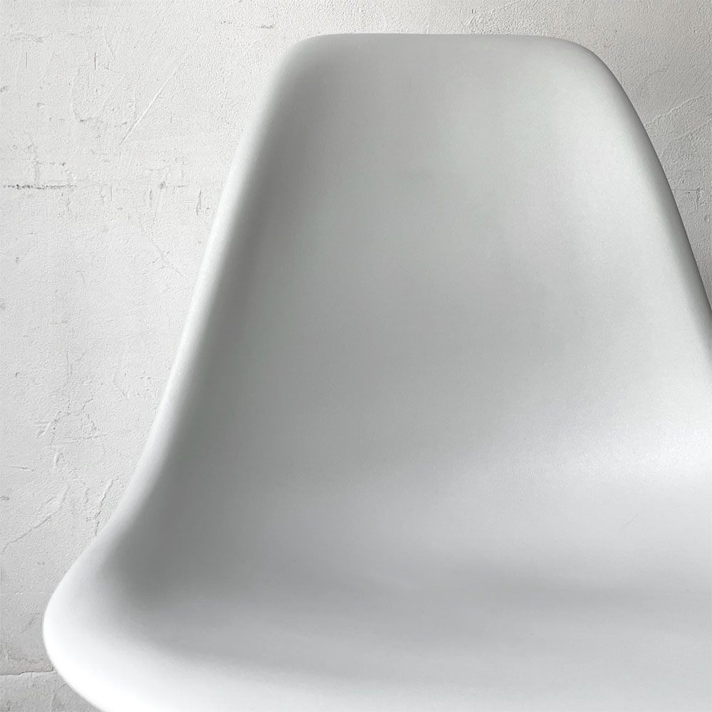 ハーマンミラー HermanMiller サイドシェルチェア アルパイン×エボニー ドゥエルレッグ  ポリプロピレン製 イームズ ミッドセンチュリー B ★