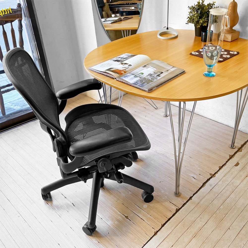 ハーマンミラー HermanMiller アーロンチェア ライト Bサイズ ポスチャーフィット グラファイトベース アーム固定 デスクチェア オフィスチェア ★