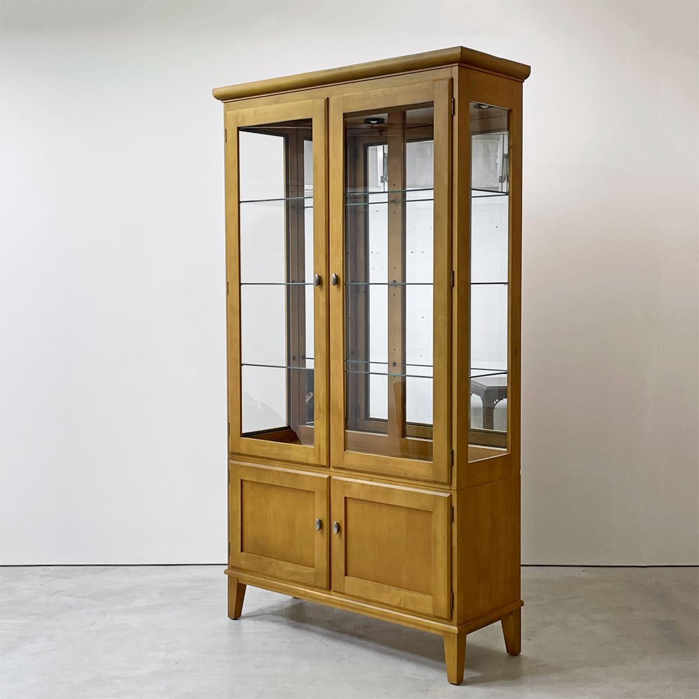 イーセンアーレン ETHAN ALLEN ガラスキャビネット キュリオ 飾り棚 照明付き アーリーアメリカン カントリースタイル 米国家具 ●