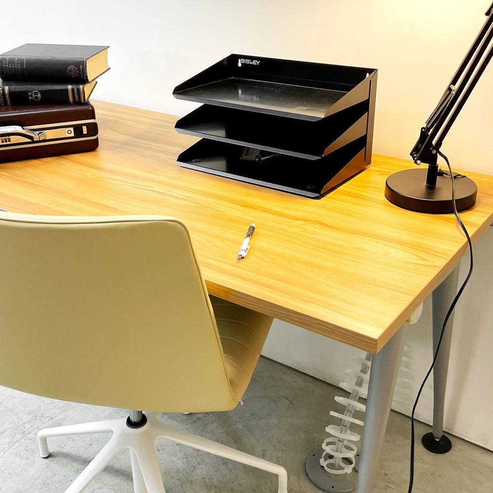 ハーマンミラー Herman Miller アバックエンバイロメンツ ABAK ミーティングテーブル デスク W140cm オークカラー ケーブルスパイン付き ティム・ウォレス A●