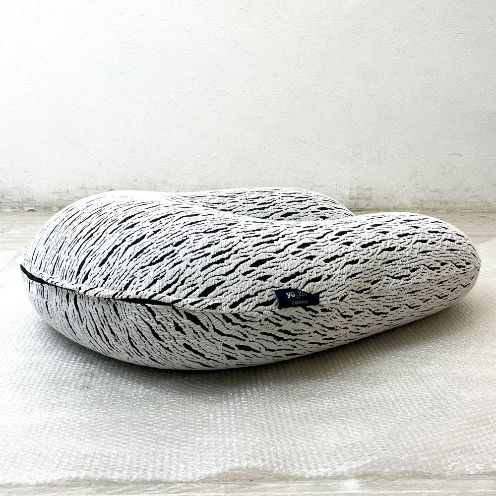 ヨギボー Yogibo ラックスサポートプレミアム Luxe Support Premium ビーズクッション ソファ ライトグレー light gray 定価：￥35,200- ●
