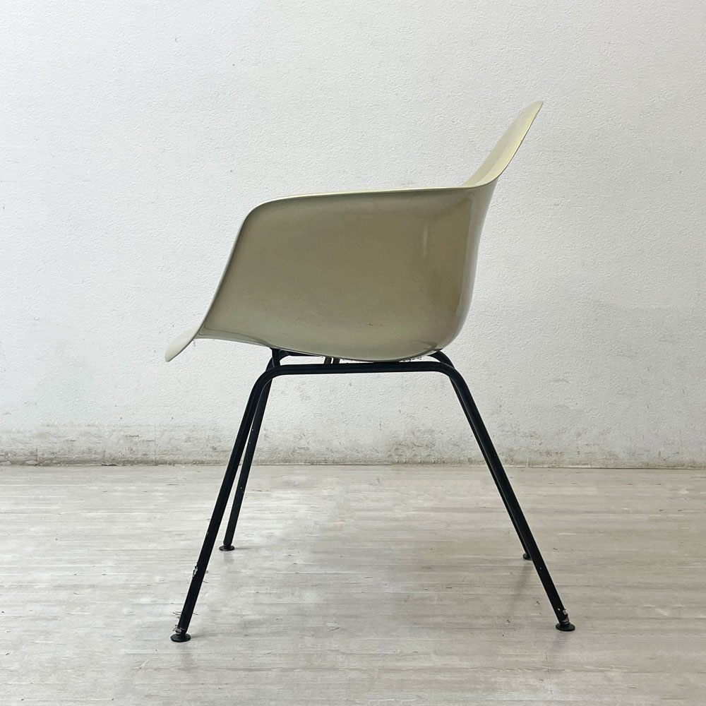 ハーマンミラー Herman Miller アームシェルチェア セカンド 2nd FRP Hベース イームズ ミッドセンチュリー リペイント品 ●