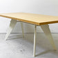 ヴィトラ vitra イーエム EMテーブル EM Table ダイニングテーブル ウッド天板 オーク材 突板 スチールベース ホワイト系カラー w200㎝ ジャン・プルーヴェ 定価￥594,000- ●