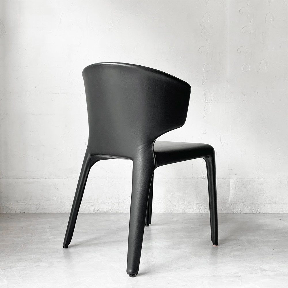 カッシーナ Cassina オラ 367 HOLA アームチェア 本革 ハンス・ウェッツスタイン モダン イタリア 定価￥429.000- ★