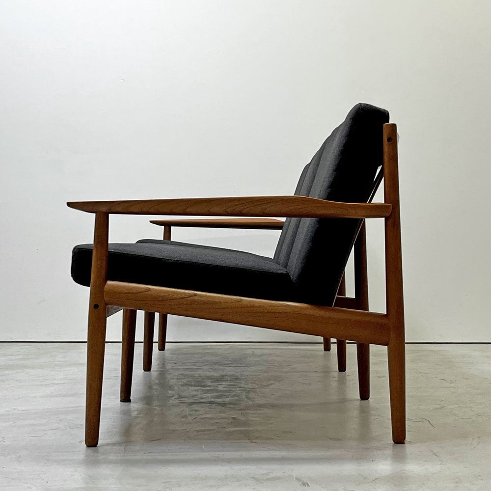 グロストルップ Glostrup Mobelfabrik 3pソファ チーク材 アルネ・ヴォッダー Arne Vodder デンマーク 北欧ビンテージ ●