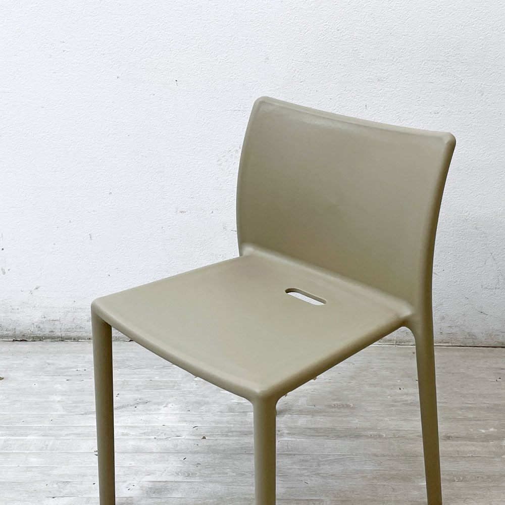 マジス MAGIS エアチェア AIR CHAIR ベージュ スタッキングチェア ダイニングチェア ジャスパー・モリソン イタリア B ●