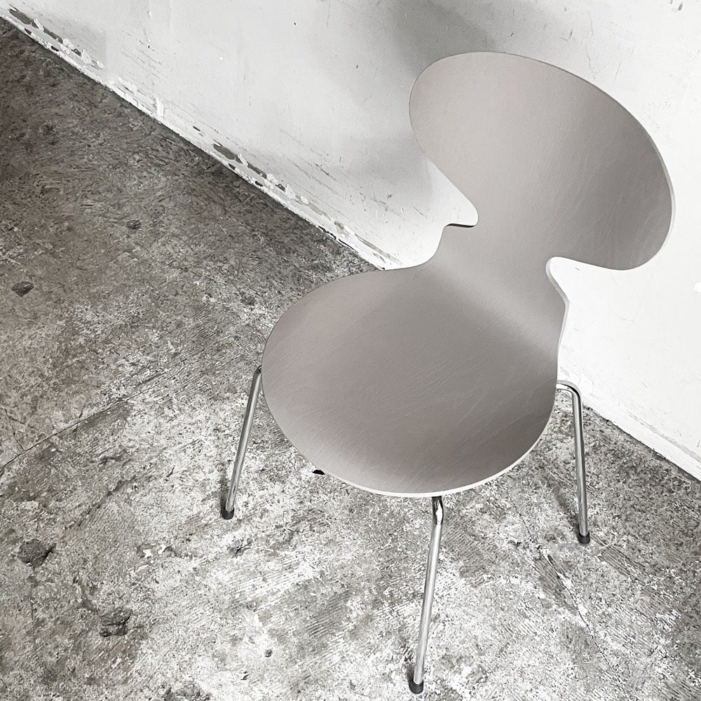 フリッツハンセン Fritz Hansen アントチェア ANT CHAIR 4本脚 ディープクレイ カラードアッシュ アルネ・ヤコブセン デンマーク 美品 ■