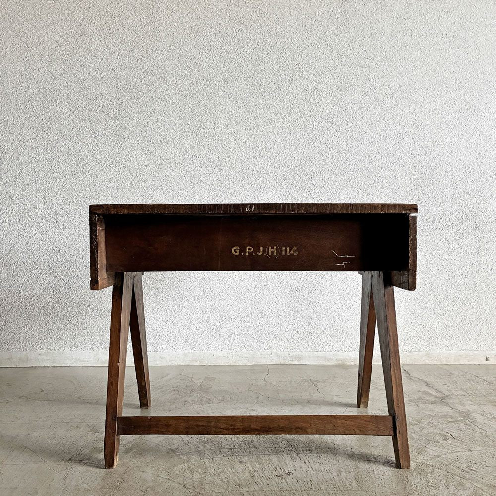 ピエールジャンヌレ Pierre Jeanneret スモールデスク スクールデスク W83cm チーク無垢材 Vレッグ チャンディーガル オリジナルビンテージ 希少 〓