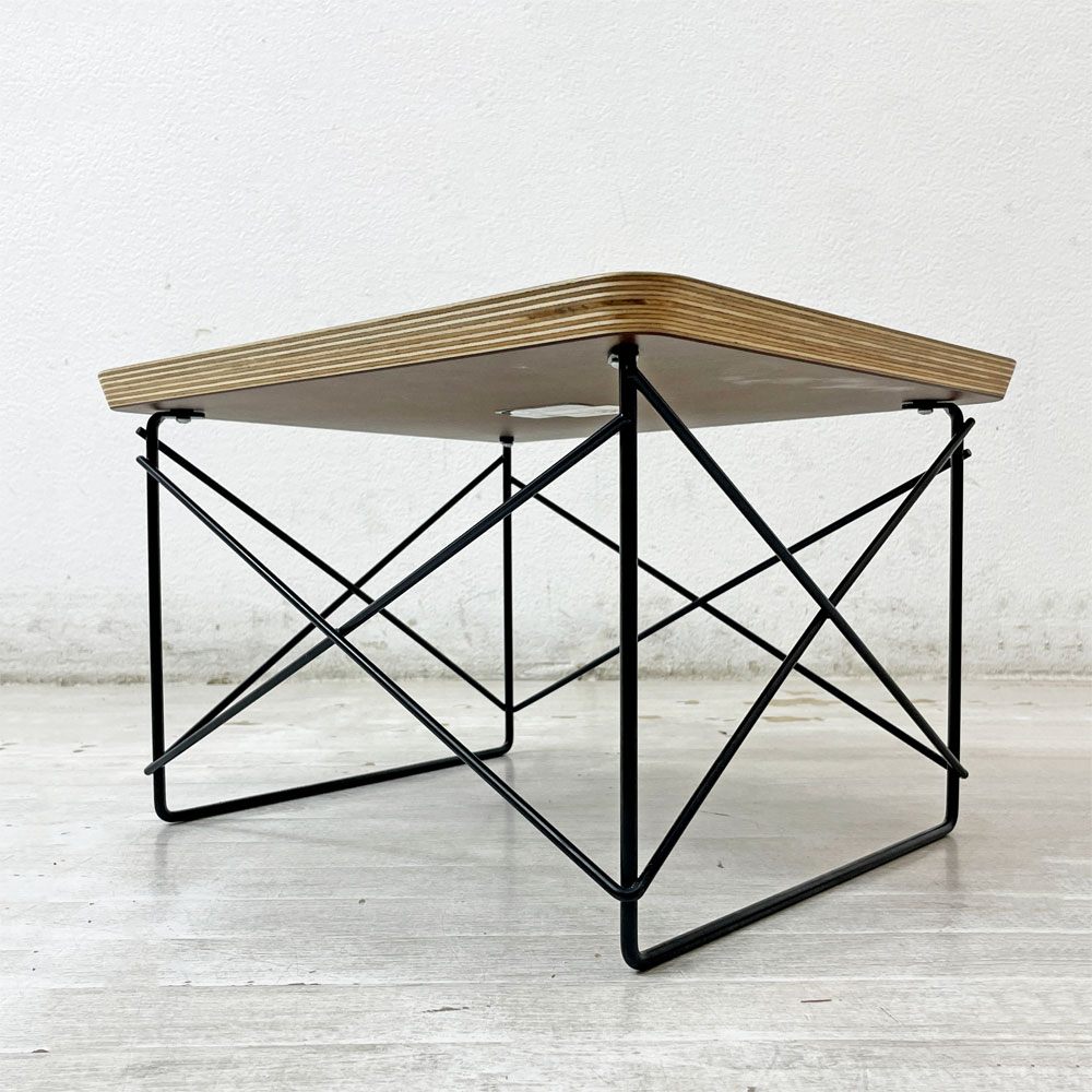 ハーマンミラー Herman Miller イームズワイヤーベースローテーブル Eames Wire Base Low Table LTRT ウォールナット  ミッドセンチュリー 定価￥60,500- ●